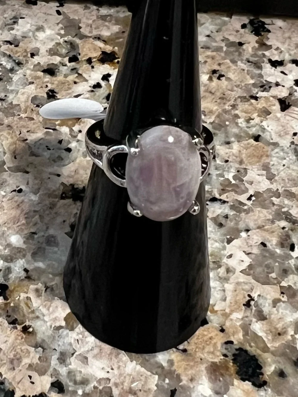 Silver Lilac Oval Gemstone Ring (Size 5 1/2) New